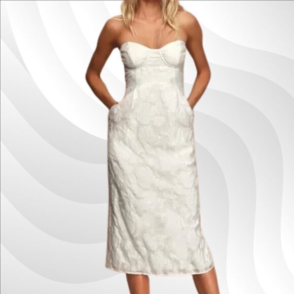 2/$50 Lulu’s From This Day White Floral Jacquard Strapless Midi Dress Size S - Picture 1 of 8